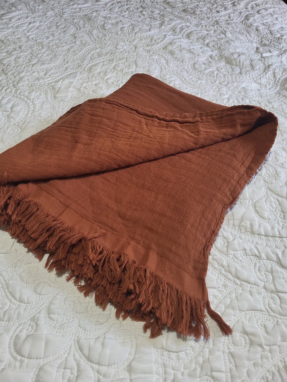 Simple&Opulence 100% Cotton Sheet Fringe Twin Size Lightweight Throw 56×65 Rust